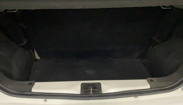 2021 Maruti New Wagon-R LXI 1.0, Petrol, Manual, 80,319 km, Boot Inside