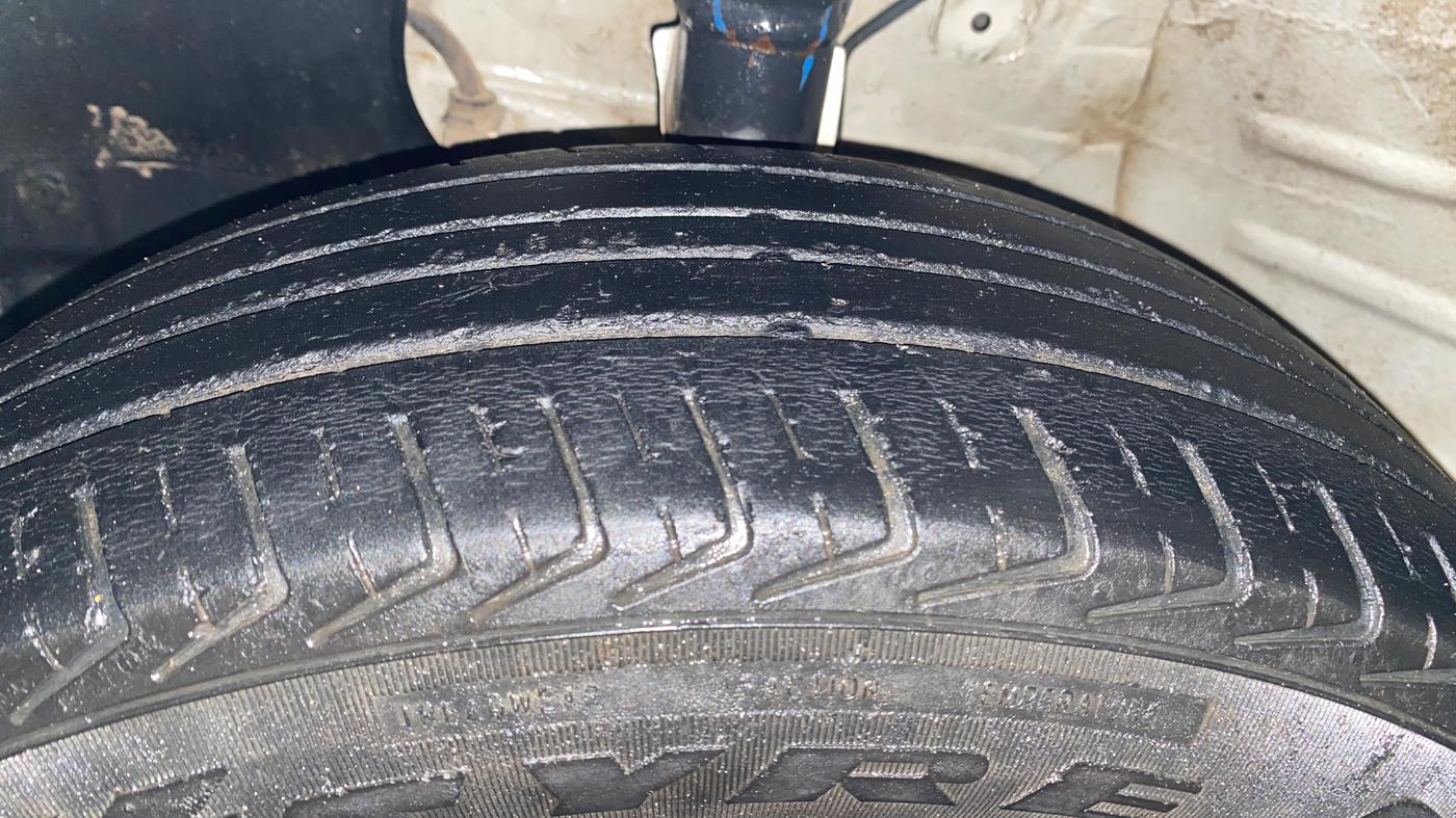 2021 Maruti New Wagon-R LXI 1.0, Petrol, Manual, 80,358 km, Left Front Tyre Tread