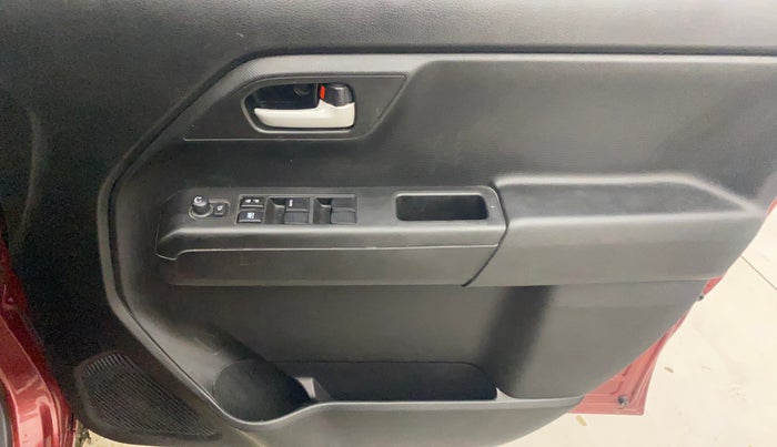 2022 Maruti New Wagon-R ZXI PLUS 1.2 DUAL TONE, Petrol, Manual, 53,244 km, Driver Side Door Panels Control