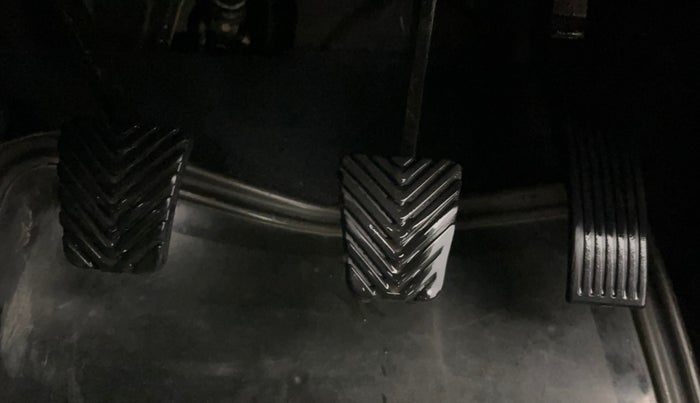 2018 Hyundai Elite i20 ASTA 1.2 DUAL TONE, Petrol, Manual, 75,068 km, Pedals