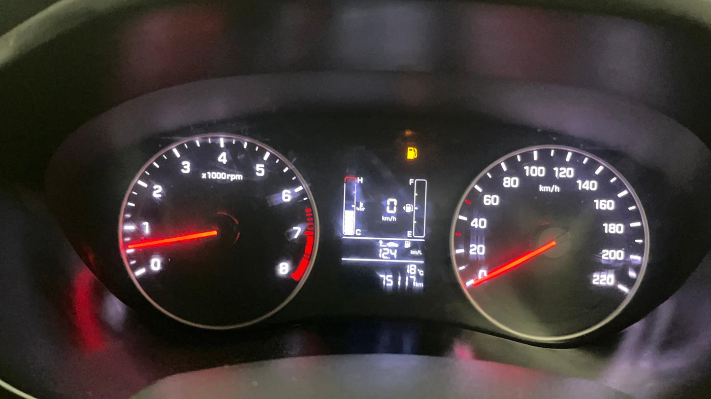 2018 Hyundai Elite i20 ASTA 1.2 DUAL TONE, Petrol, Manual, 75,197 km, Odometer Image