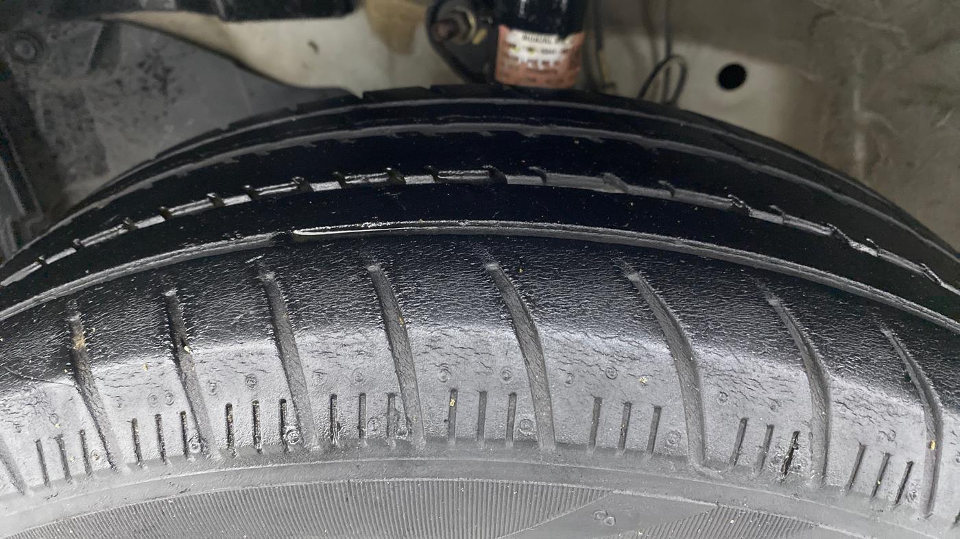 2019 Honda Amaze 1.2L I-VTEC E, Petrol, Manual, 44,095 km, Left Front Tyre Tread
