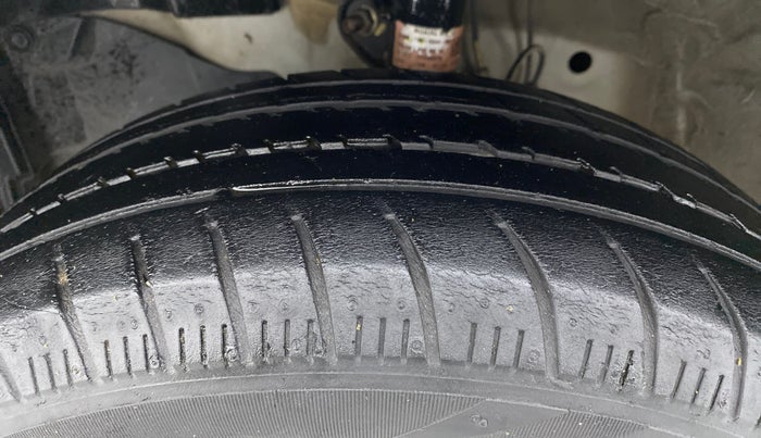 2019 Honda Amaze 1.2L I-VTEC E, Petrol, Manual, 44,095 km, Left Front Tyre Tread