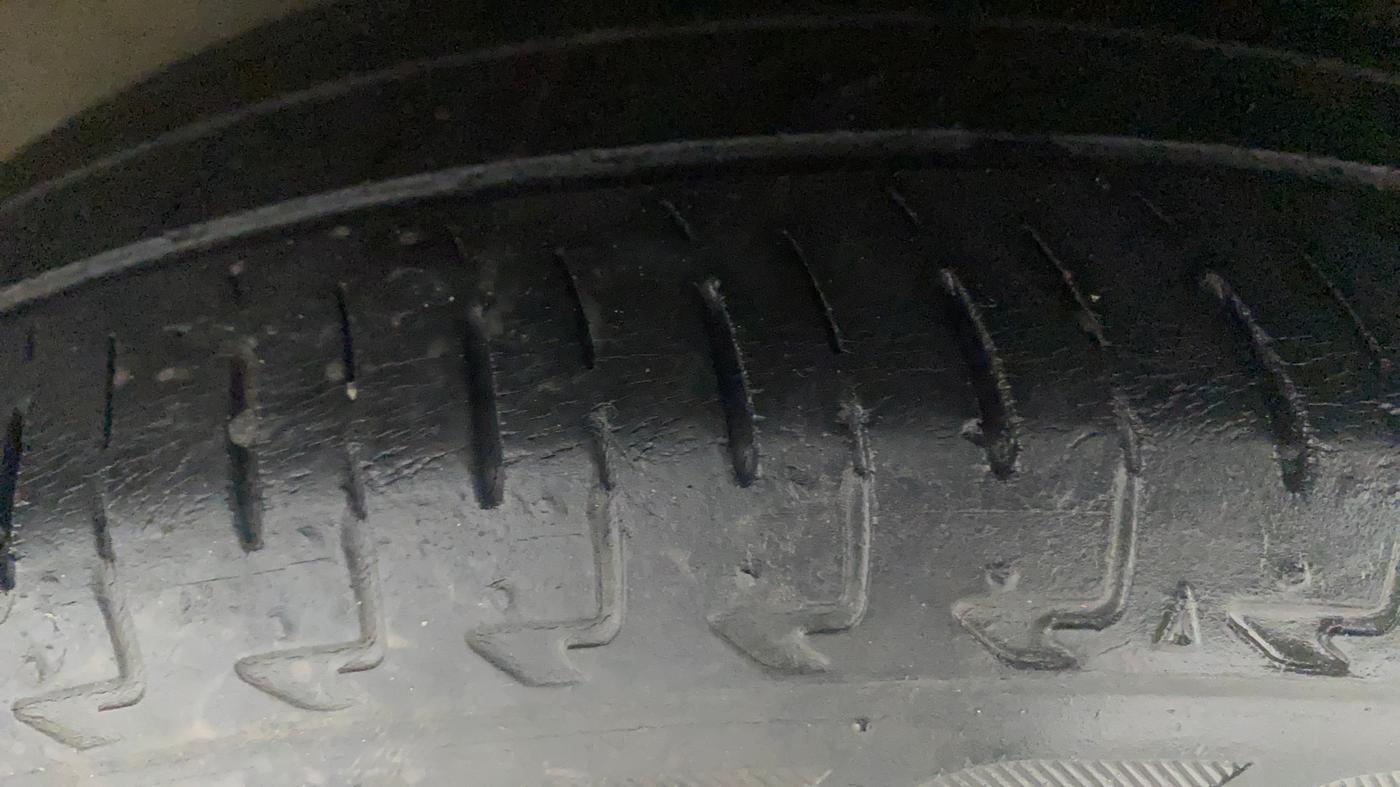 2020 Maruti IGNIS ZETA 1.2 AMT, Petrol, Automatic, 66,553 km, Left Rear Tyre Tread
