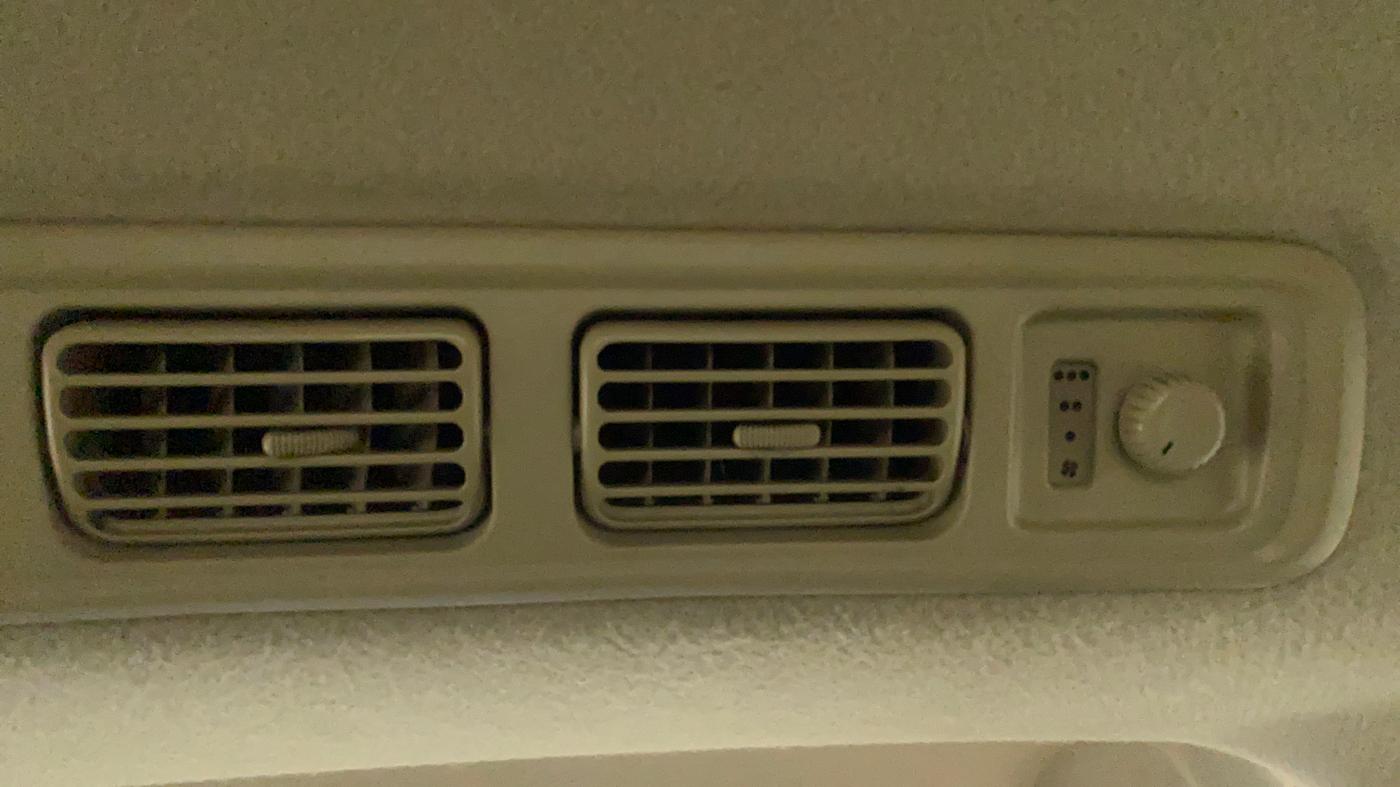 2013 Maruti Ertiga VXI CNG, CNG, Manual, 74,344 km, Rear AC Vents