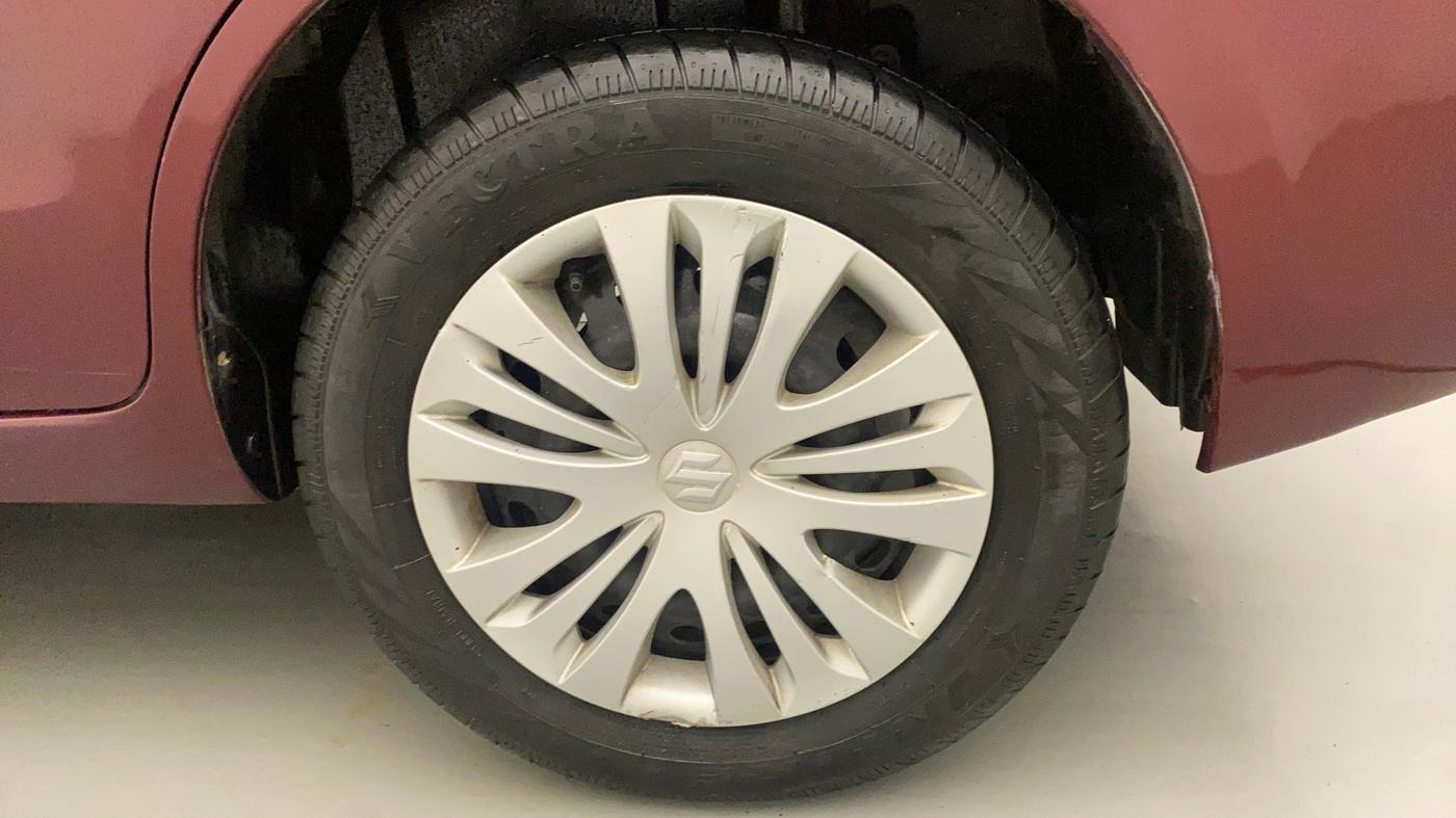 2013 Maruti Ertiga VXI CNG, CNG, Manual, 74,344 km, Left Rear Wheel