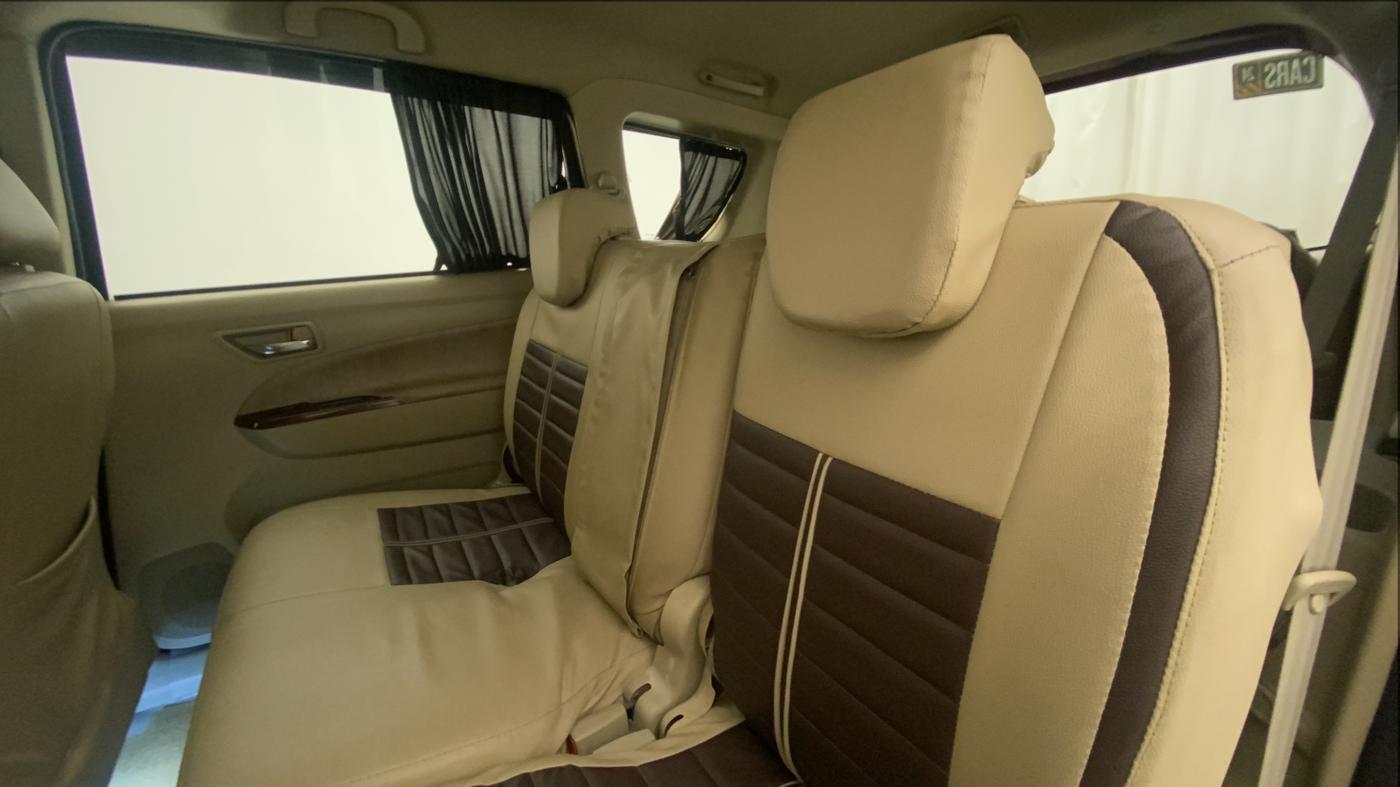 2013 Maruti Ertiga VXI CNG, CNG, Manual, 74,344 km, Right Side Rear Door Cabin