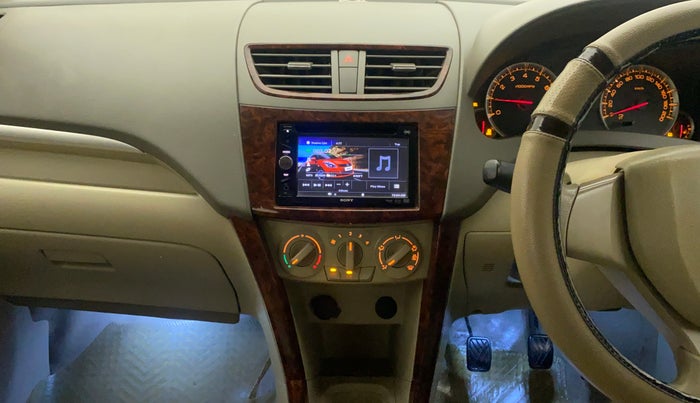 2013 Maruti Ertiga VXI CNG, CNG, Manual, 74,344 km, Air Conditioner