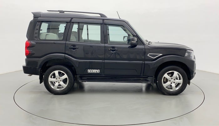 2020 Mahindra Scorpio S9, Diesel, Manual, 55,442 km, Right Side View