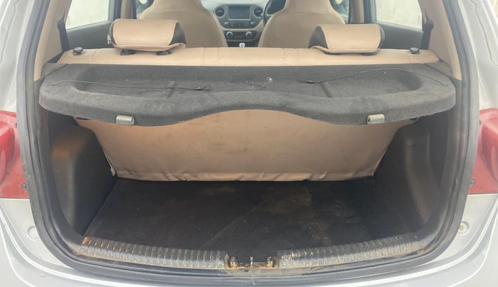 2018 Hyundai Grand i10 ASTA 1.2 KAPPA VTVT, Petrol, Manual, 78,279 km, Boot Inside