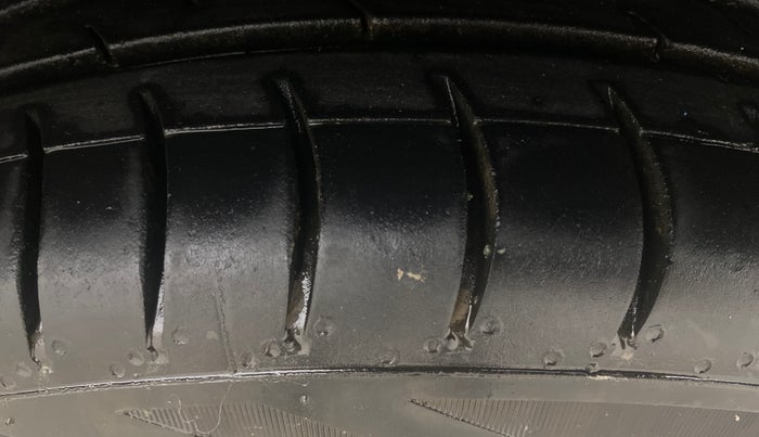 2018 Hyundai Grand i10 ASTA 1.2 KAPPA VTVT, Petrol, Manual, 78,279 km, Left Rear Tyre Tread