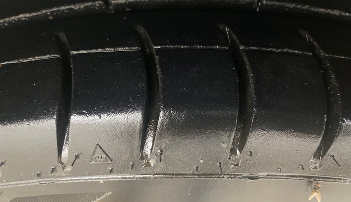 2018 Hyundai Grand i10 ASTA 1.2 KAPPA VTVT, Petrol, Manual, 78,279 km, Right Front Tyre Tread