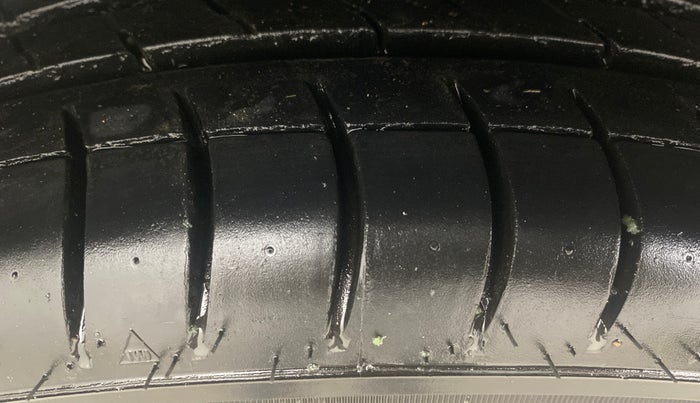 2018 Hyundai Grand i10 ASTA 1.2 KAPPA VTVT, Petrol, Manual, 78,279 km, Right Rear Tyre Tread