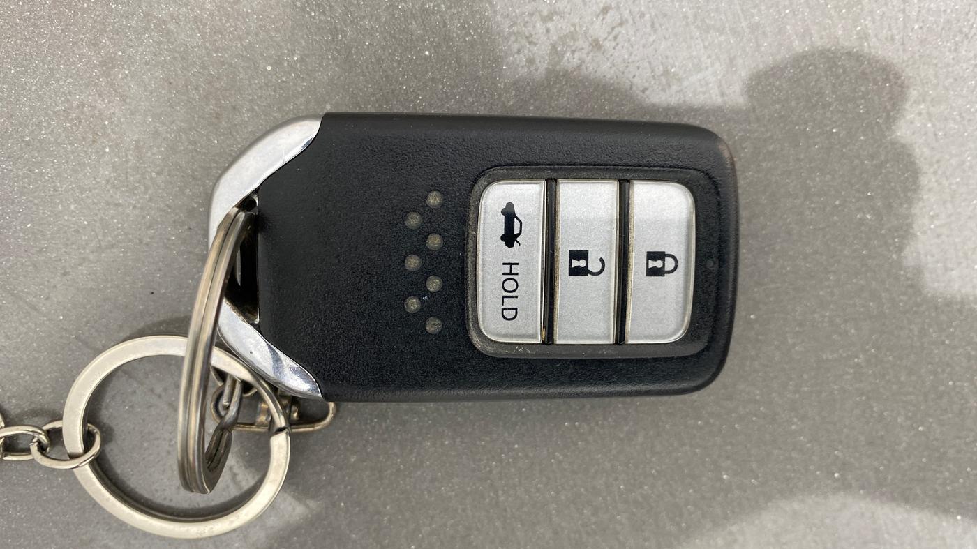 2018 Honda Amaze 1.2L I-VTEC VX, Petrol, Manual, 71,508 km, Key Close Up