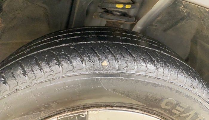 2021 Nissan MAGNITE XE, Petrol, Manual, 41,581 km, Right Front Tyre Tread