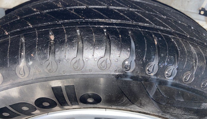 2022 Tata Tiago XT (O) PETROL, Petrol, Manual, 34,676 km, Right Rear Tyre Tread