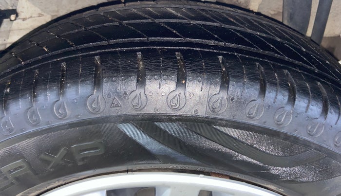 2022 Tata Tiago XT (O) PETROL, Petrol, Manual, 34,676 km, Left Rear Tyre Tread