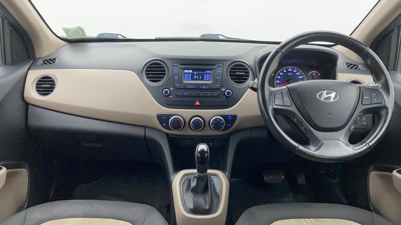 2015 Hyundai Grand i10 ASTA AT 1.2 KAPPA VTVT, Petrol, Automatic, 39,693 km, Dashboard