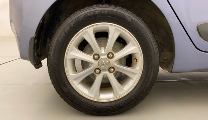 2015 Hyundai Grand i10 ASTA AT 1.2 KAPPA VTVT, Petrol, Automatic, 39,693 km, Right Rear Wheel