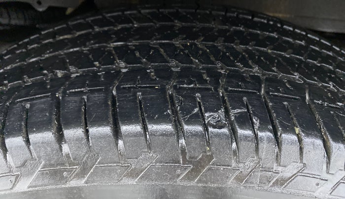 2020 Mahindra Scorpio S11, Diesel, Manual, 32,328 km, Right Rear Tyre Tread