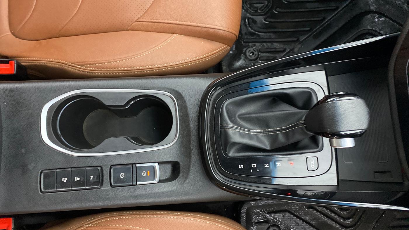 2021 MG HECTOR PLUS SHARP 1.5 PETROL TURBO CVT 6-STR, Petrol, Automatic, 79,593 km, Gear Lever