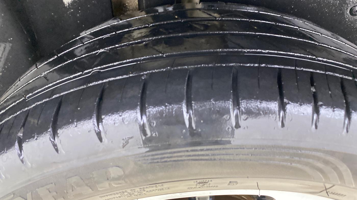 2021 MG HECTOR PLUS SHARP 1.5 PETROL TURBO CVT 6-STR, Petrol, Automatic, 79,593 km, Right Rear Tyre Tread