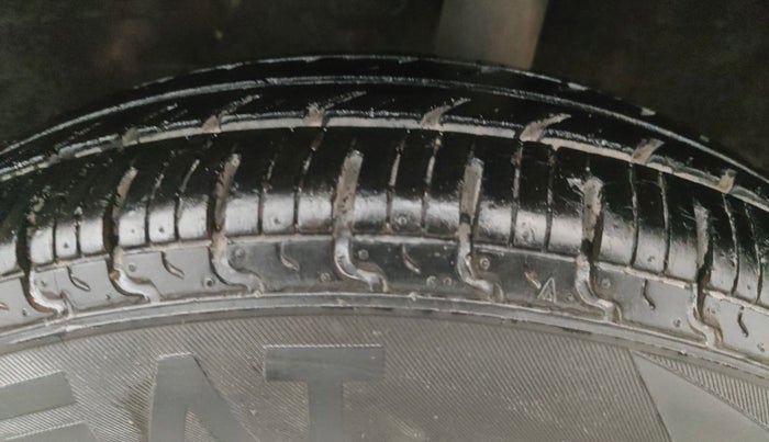 2018 Datsun Redi Go T(O) 1.0, Petrol, Manual, 1,04,773 km, Left Rear Tyre Tread