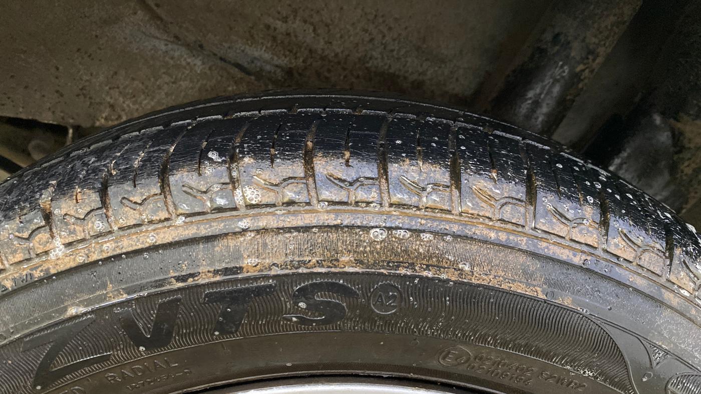 2020 Hyundai NEW SANTRO SPORTZ CNG, CNG, Manual, 27,429 km, Left Rear Tyre Tread