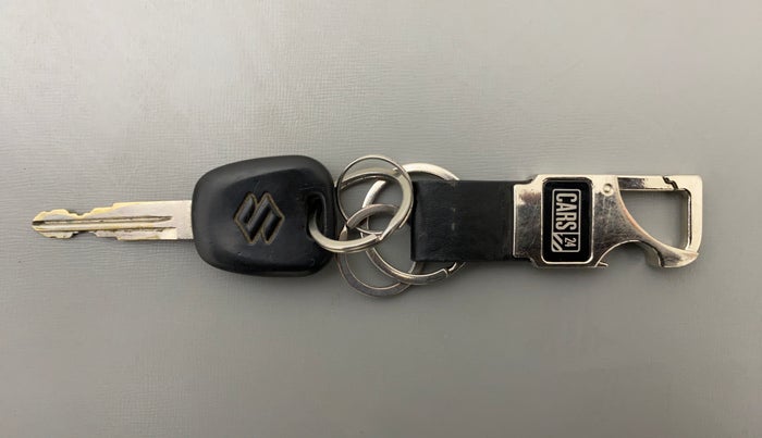 2014 Maruti Alto K10 VXI P, Petrol, Manual, 70,553 km, Key Close Up