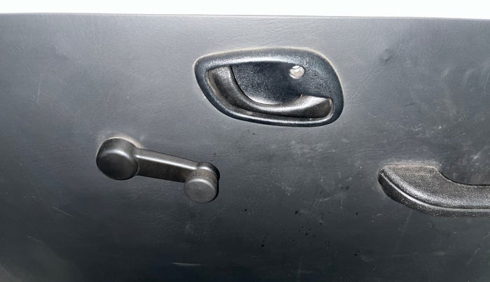 2024 Maruti Eeco 5 STR AC, Petrol, Manual, 4,359 km, Driver Side Door Panels Control