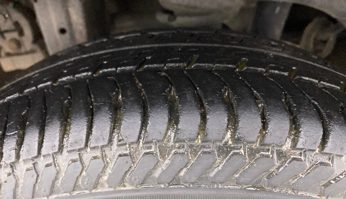 2011 Maruti Alto K10 VXI, Petrol, Manual, 43,010 km, Right Rear Tyre Tread
