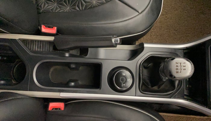 2018 Tata NEXON XM PETROL, Petrol, Manual, 38,913 km, Gear Lever