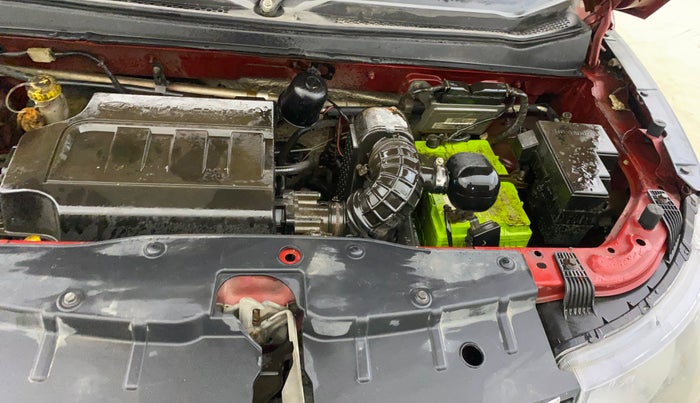 2017 Mahindra KUV 100 NXT K4+ P 6 STR, Petrol, Manual, 39,838 km, Engine View - Left