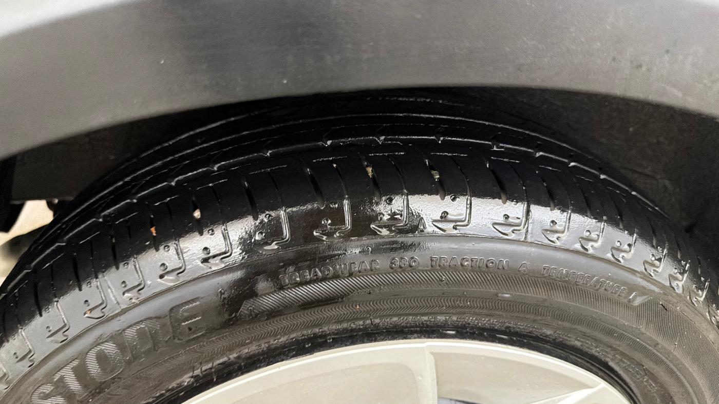 2023 Maruti IGNIS DELTA 1.2 AMT, Petrol, Automatic, 9,202 km, Right Rear Tyre Tread