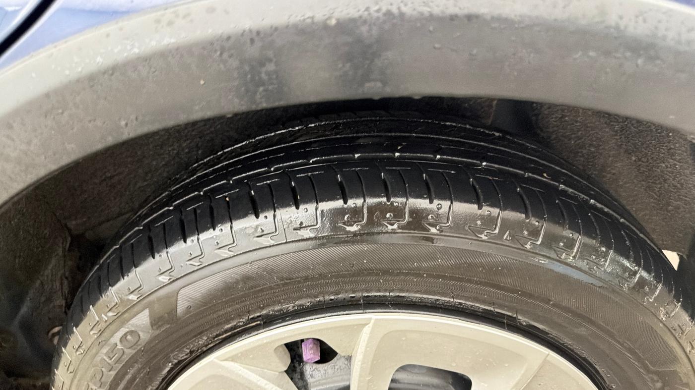 2023 Maruti IGNIS DELTA 1.2 AMT, Petrol, Automatic, 9,202 km, Left Rear Tyre Tread