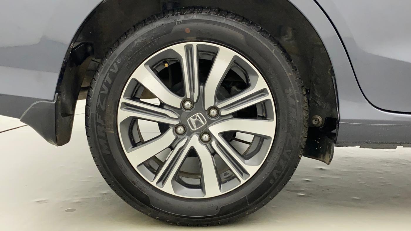 2023 Honda Amaze 1.2L I-VTEC VX CVT, Petrol, Automatic, 8,376 km, Right Rear Wheel