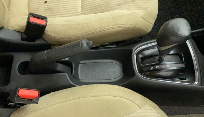 2023 Honda Amaze 1.2L I-VTEC VX CVT, Petrol, Automatic, 8,376 km, Gear Lever