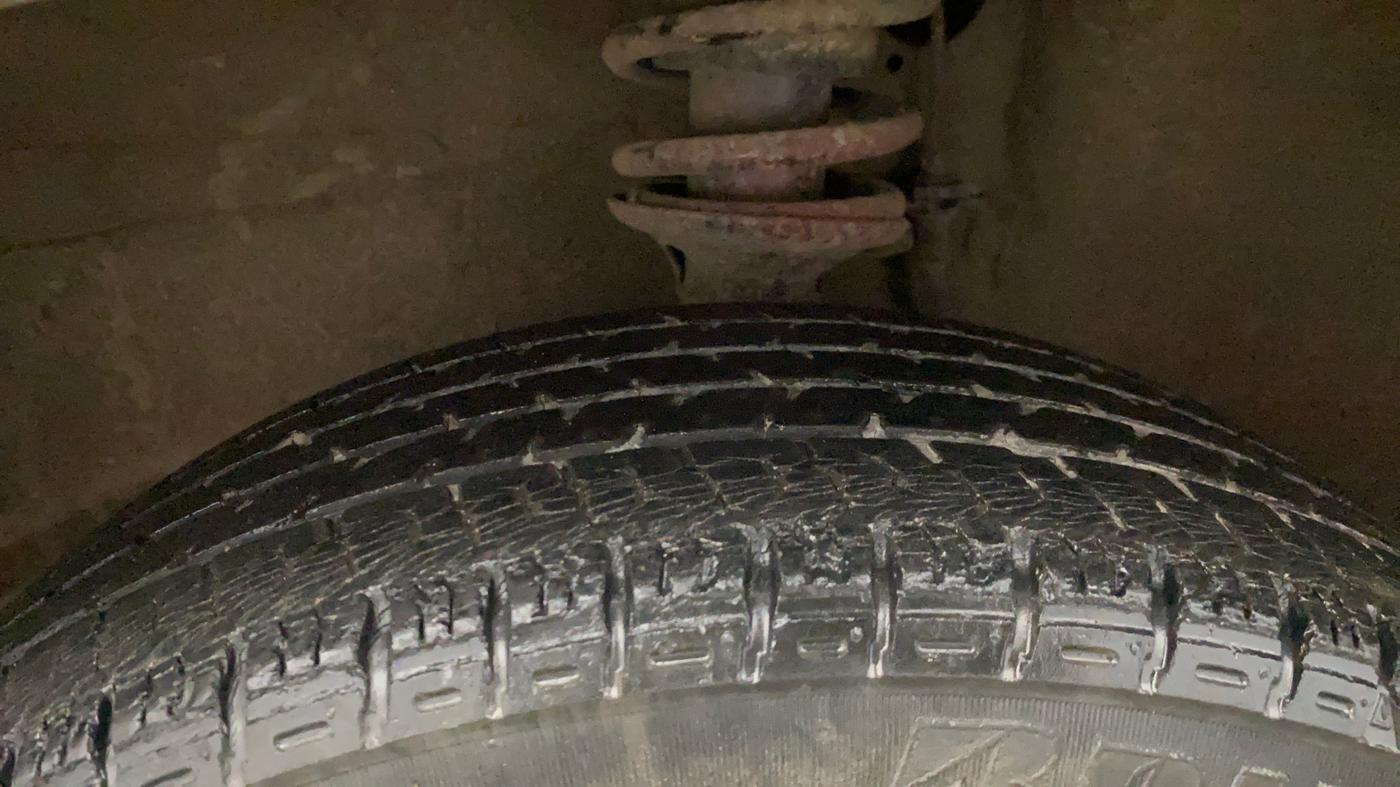 2016 Maruti Alto K10 VXI, Petrol, Manual, 47,653 km, Left Front Tyre Tread