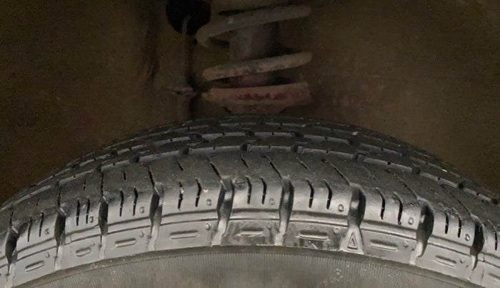 2016 Maruti Alto K10 VXI, Petrol, Manual, 47,653 km, Right Front Tyre Tread