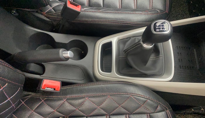 2022 Hyundai VENUE SX 1.2 PETROL, Petrol, Manual, 13,791 km, Gear Lever