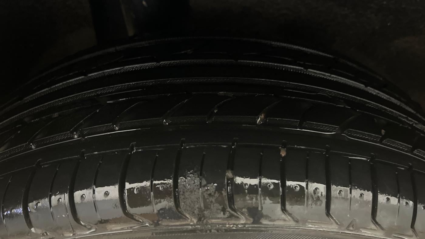 2020 Maruti Baleno ZETA PETROL 1.2, Petrol, Manual, 74,272 km, Right Rear Tyre Tread