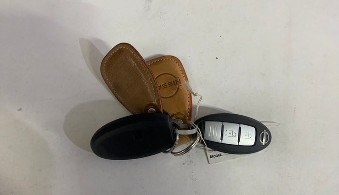 2022 Nissan MAGNITE XV MT, Petrol, Manual, 32,975 km, Key Close Up