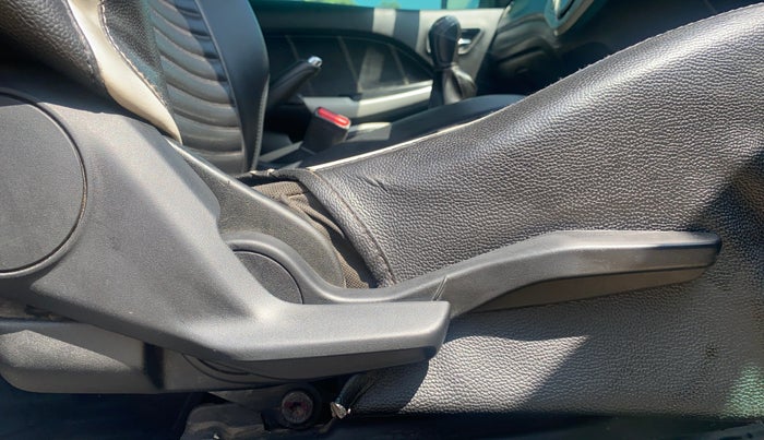 2017 Maruti Baleno ZETA PETROL 1.2, Petrol, Manual, 1,44,704 km, Driver Side Adjustment Panel