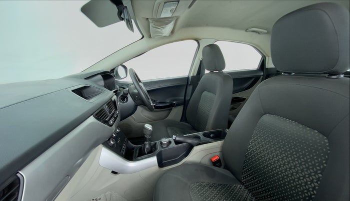 2018 Tata NEXON XM 1.2, Petrol, Manual, 95,230 km, Right Side Front Door Cabin