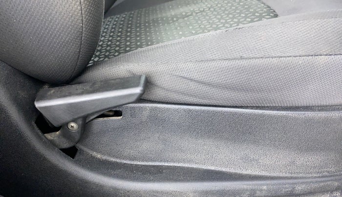 2018 Tata NEXON XM 1.2, Petrol, Manual, 95,230 km, Driver Side Adjustment Panel