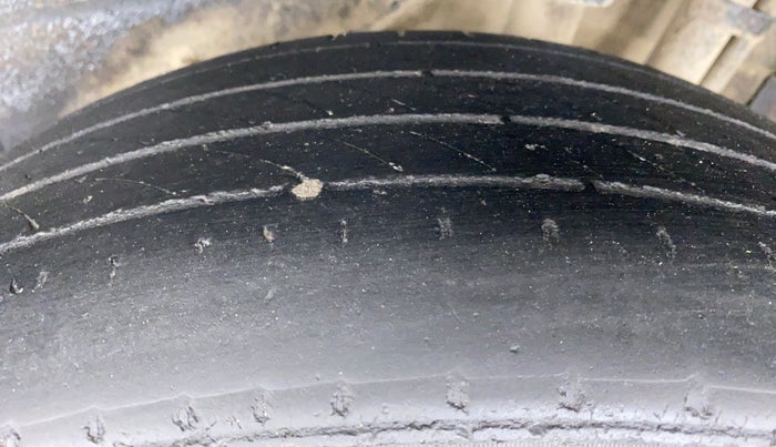 2018 Tata NEXON XM 1.2, Petrol, Manual, 95,230 km, Left Rear Tyre Tread