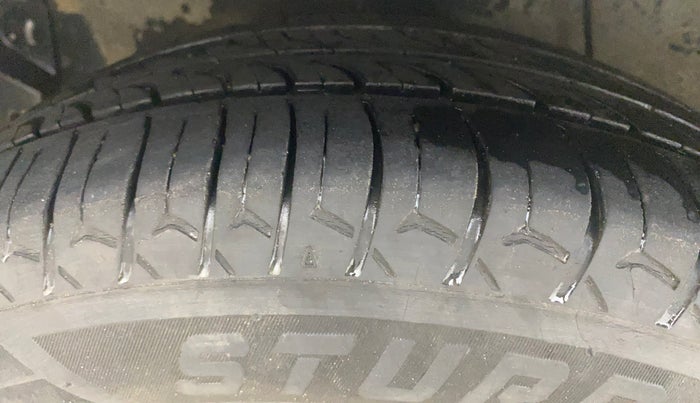 2019 Hyundai GRAND I10 NIOS SPORTZ 1.2 KAPPA VTVT, Petrol, Manual, 98,215 km, Right Rear Tyre Tread