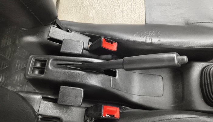 2017 Maruti Eeco 5 STR WITH A/C+HTR, Petrol, Manual, 55,232 km, Driver Side Adjustment Panel