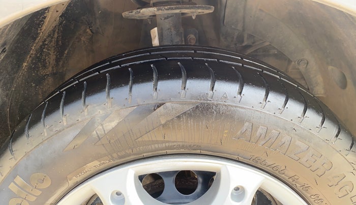 2019 Maruti Baleno DELTA PETROL 1.2, Petrol, Manual, 78,333 km, Right Front Tyre Tread