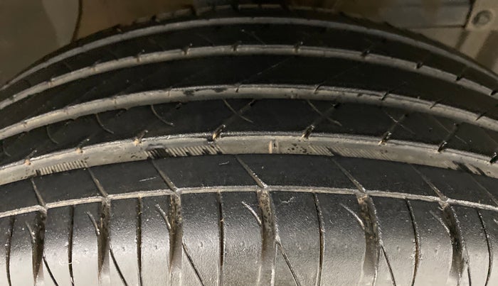 2021 Toyota URBAN CRUISER PREMIUM GRADE MT, Petrol, Manual, 15,744 km, Right Front Tyre Tread